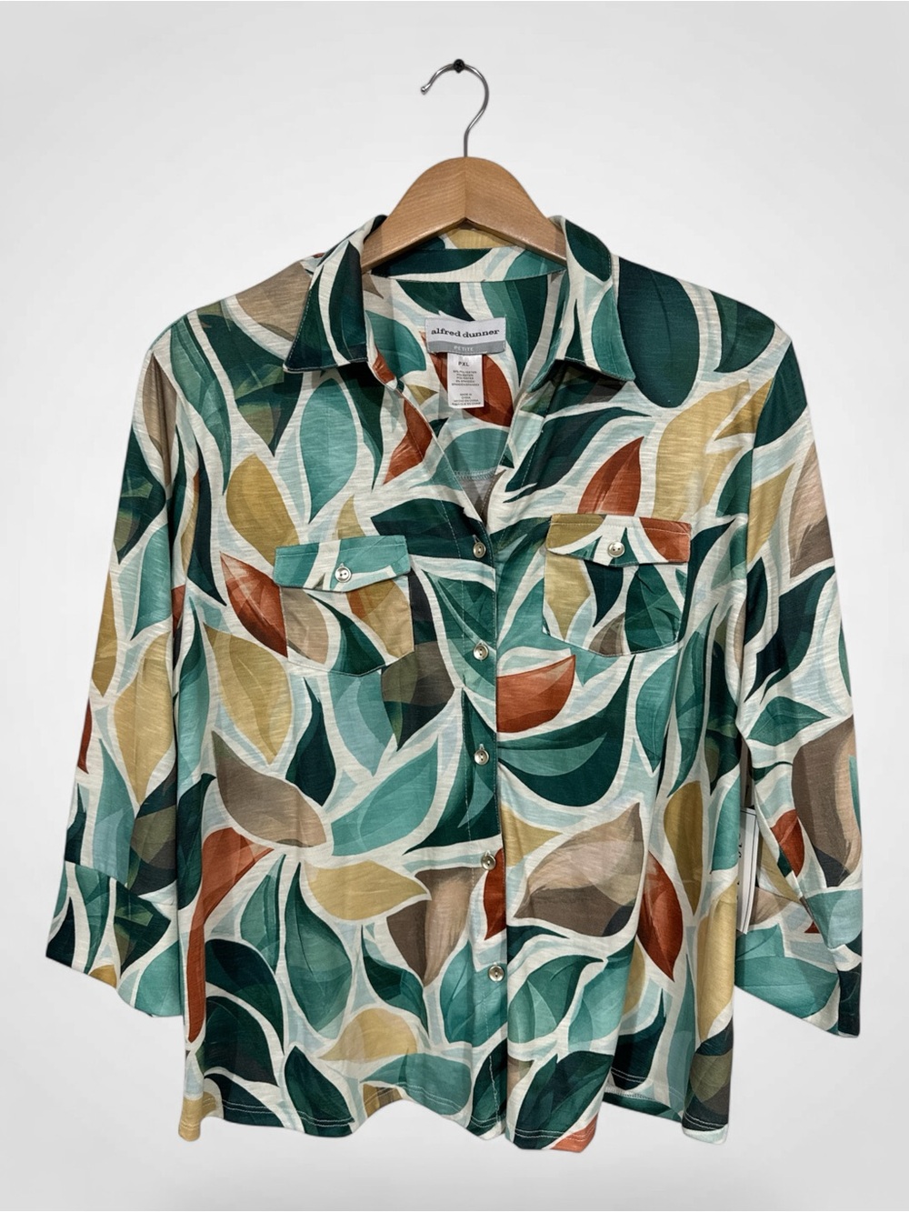 WSH41 {Alfred Dunner} Petite Green Safari Print Button Down Shirt Top Blouse